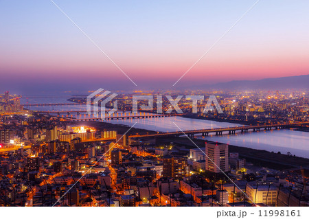 大阪 空中庭園からの夕景 大阪 空中庭園からの夕景 11998161