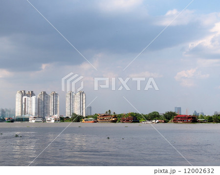 ベトナム　ホーチミン市　サイゴン川 12002632