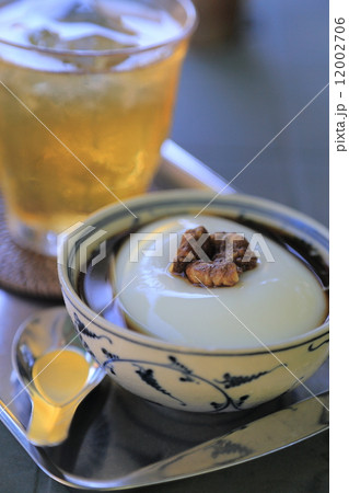 波照間島の杏仁豆腐　黒蜜ソースがけ 12002706