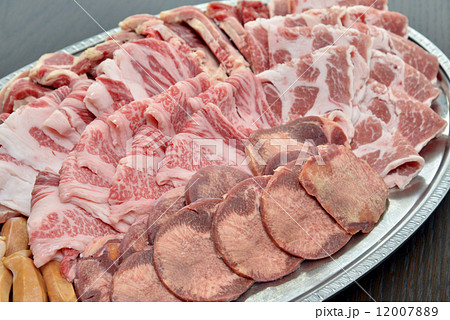 BBQ 12007889