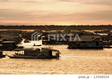 Tonle Sap Lake 12008026