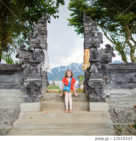 European tourist in Pura UlunDanu Bratan European tourist in Pura UlunDanu Bratan 12010337