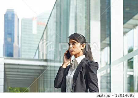 Woman in the City 12014695