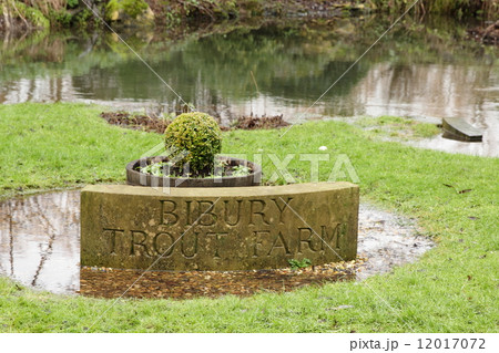 バイブリー・ツーリスト・ファーム イギリス バイブリー・ツーリスト・ファーム イギリス 12017072