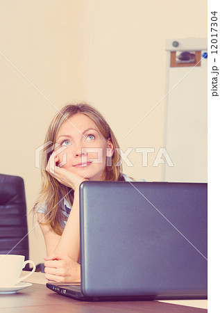 business woman business woman 12017304