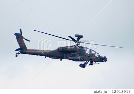 アパッチ　AH-64D　（ 攻撃ヘリコプター ）　飛行　2014年 富士総合火力演習 12018918
