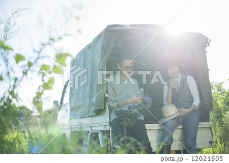 若者と農業 若者と農業 12021605