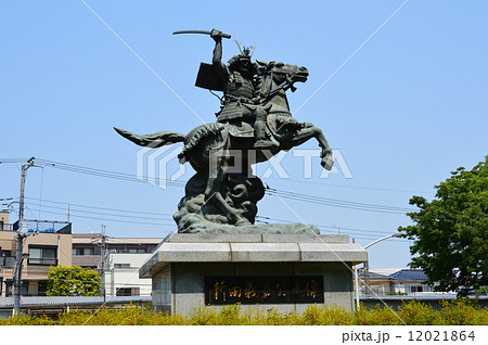 新田義貞の騎馬像（京王線･分倍河原駅前ロータリー／東京都府中市片町） 12021864