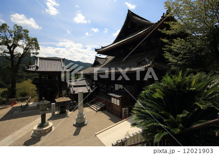 長谷寺本堂・鐘楼 12021903