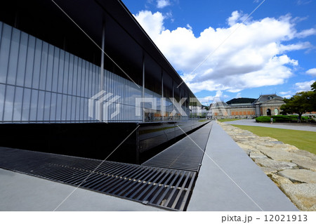 京都国立博物館　平成知新館 12021913