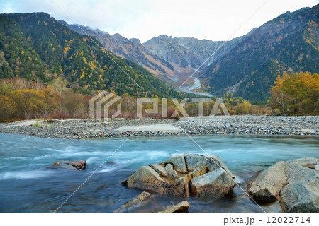 秋の上高地 12022714