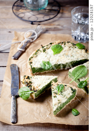 Spinach and Gruyere cheese tart 12028197