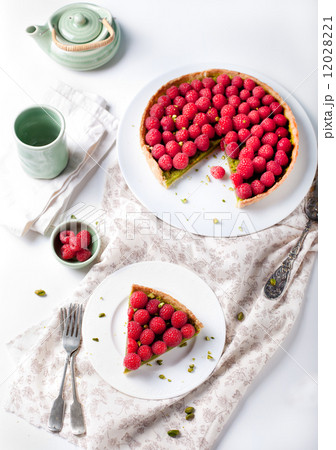 Fresh raspberry and pistachio cream tart 12028221
