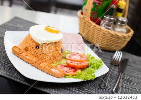 American Fried Rice with egg ham and sausage 12032453