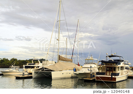 Yacht 12040148
