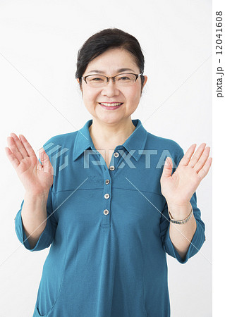 ミドル女性 12041608