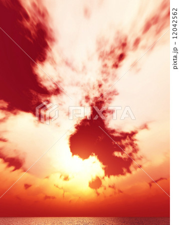 風と雲と海と 12042562