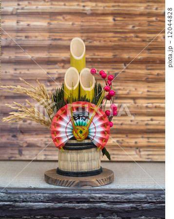 門松の飾り 12044828