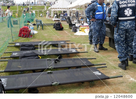 総合防災訓練 米軍の担架 総合防災訓練 米軍の担架 12048600