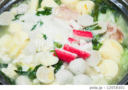 Boiling suki soup in big bowl Boiling suki soup in big bowl 12058301