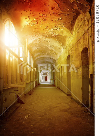 empty hallway 12059710