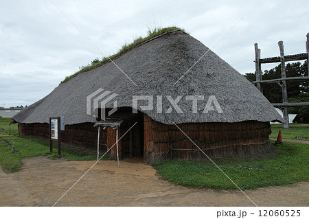 三内丸山遺跡・大型竪穴住居 12060525