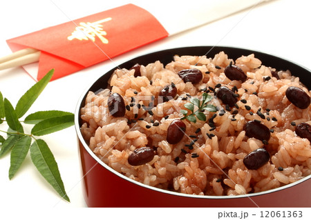 赤飯　おこわ　祝宴　正月　お祝い　食事 12061363