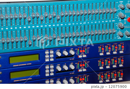 Sound Recording Equipment (Media Equipment) 12075900