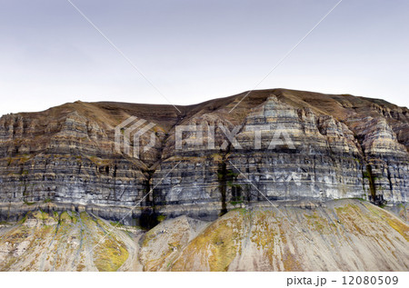 Spitsbergen mountain range view, Svalbard, Norway. Spitsbergen mountain range view, Svalbard, Norway. 12080509