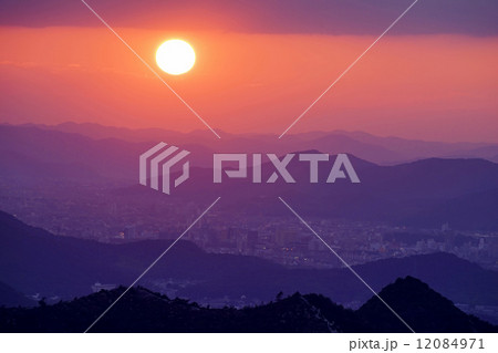 夕日 12084971