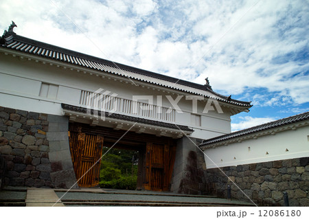 小田原城銅門 12086180