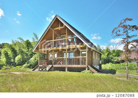 ログハウス 12087088
