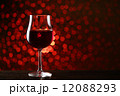 イルミネーションと赤ワイン 12088293