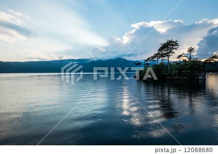 十和田湖 12088680