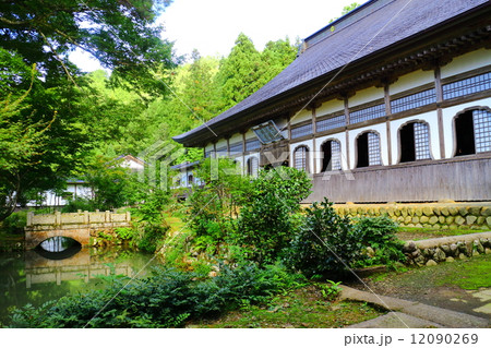 雲洞庵　庫裡から本堂を望む 12090269