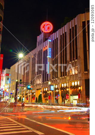 新宿三丁目 12093085