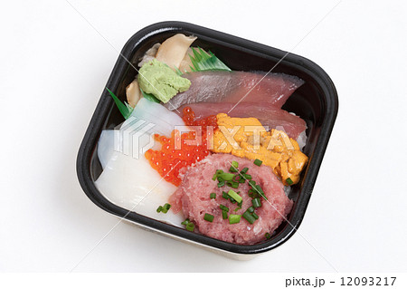 海鮮丼　 12093217