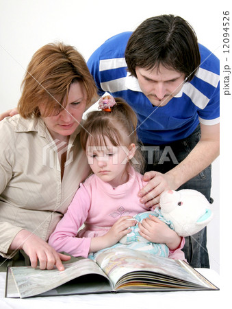family read the book family read the book 12094526