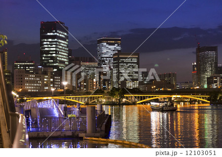 天満橋からの中之島夜景 12103051