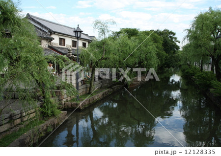 初夏の倉敷美観地区にて(岡山県倉敷市) 初夏の倉敷美観地区にて(岡山県倉敷市) 12128335