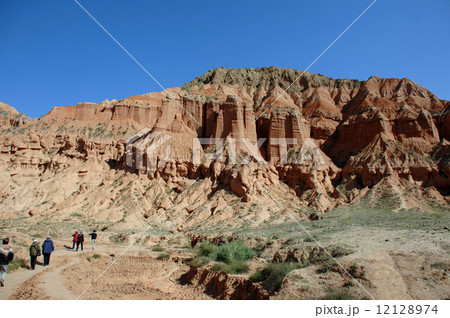 青海貴徳国家地質公園・阿什貢七彩峰叢景区 12128974