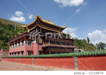 チベット寺院タール寺（西藏寺院塔爾寺） 12129079