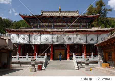 チベット寺院タール寺（西藏寺院塔爾寺） 12129081