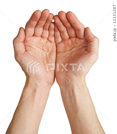 Empty hands 12131287