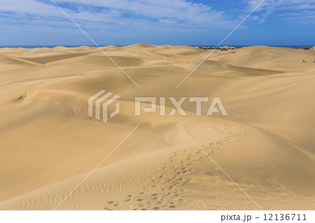 Maspalomas Duna - Desert in Canary island Gran Canaria 12136711