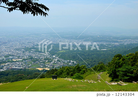 高円山からの奈良盆地の眺め 高円山からの奈良盆地の眺め 12143304