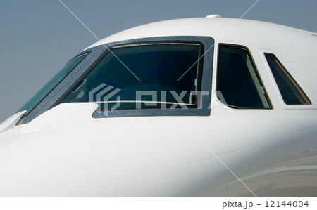 Cockpit 12144004