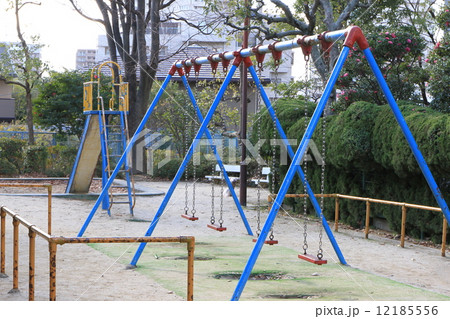 公園 公園 12185556