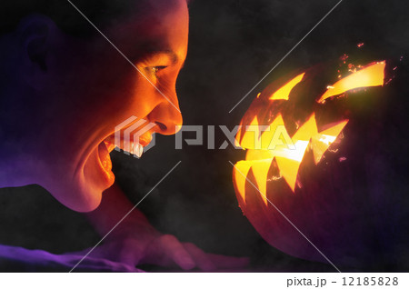 Halloween day 12185828