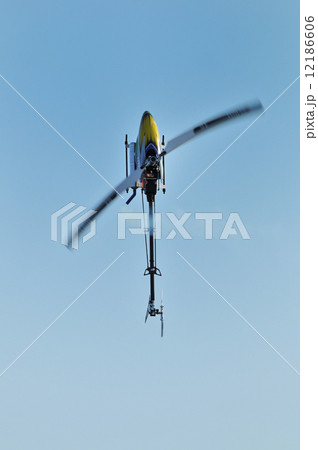 ラジコンヘリコプター 12186606